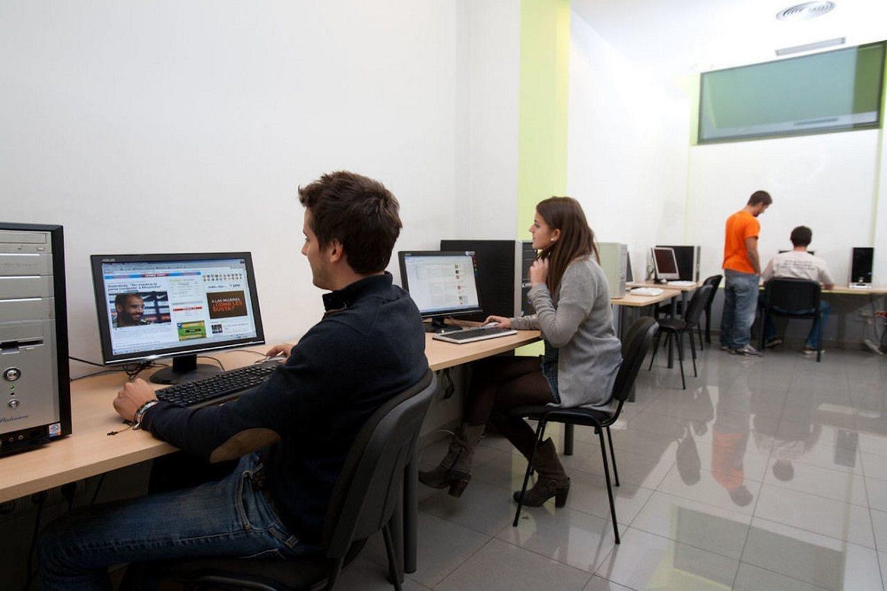 Residencia Estudiantes Onix Lägenhet Barcelona Exteriör bild